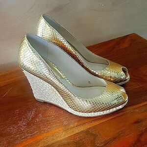 Michael Kors Keegan Gold Metallic Snakeskin Espadrille Wedge Platform Shoes 7